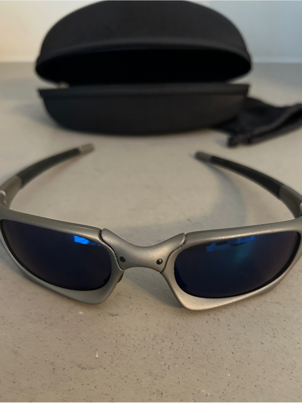 🔥 Vintage Oakley Mag Switch- PreOwned